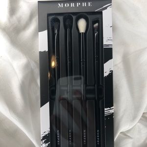 Morphs Makeup Brushes